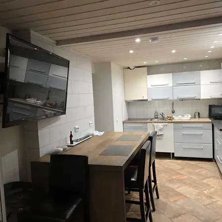 1 Sleeping Apartment